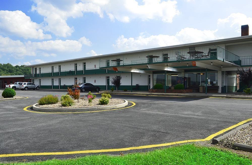Huntingdon Motor Inn ภายนอก รูปภาพ