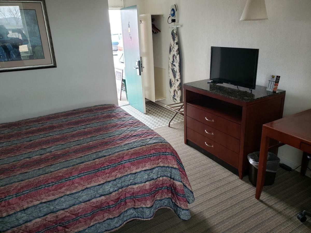 Huntingdon Motor Inn ภายนอก รูปภาพ