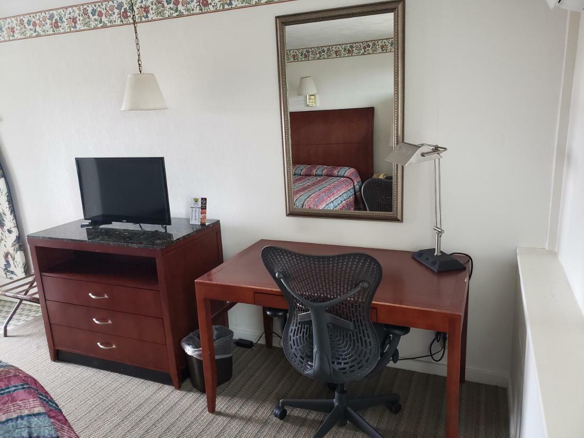 Huntingdon Motor Inn ภายนอก รูปภาพ